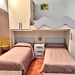 Framandre's House * Nápoly