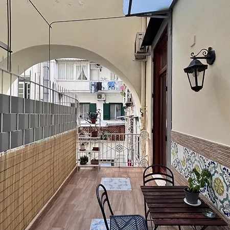 Daire Framandre's House Napoli